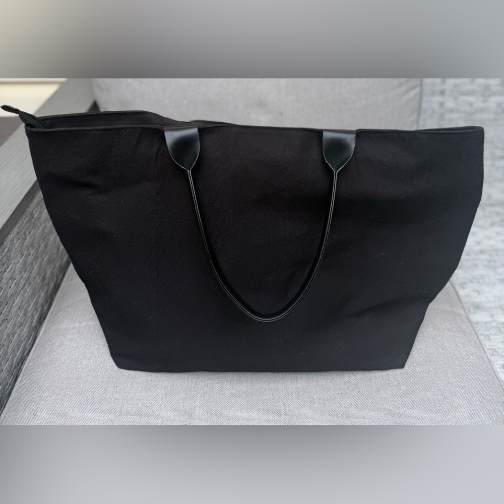 Victoria’s Secret Large Sequin Tote Bag Silver Black Stripes 23x14x6” NWOT - Picture 6 of 11